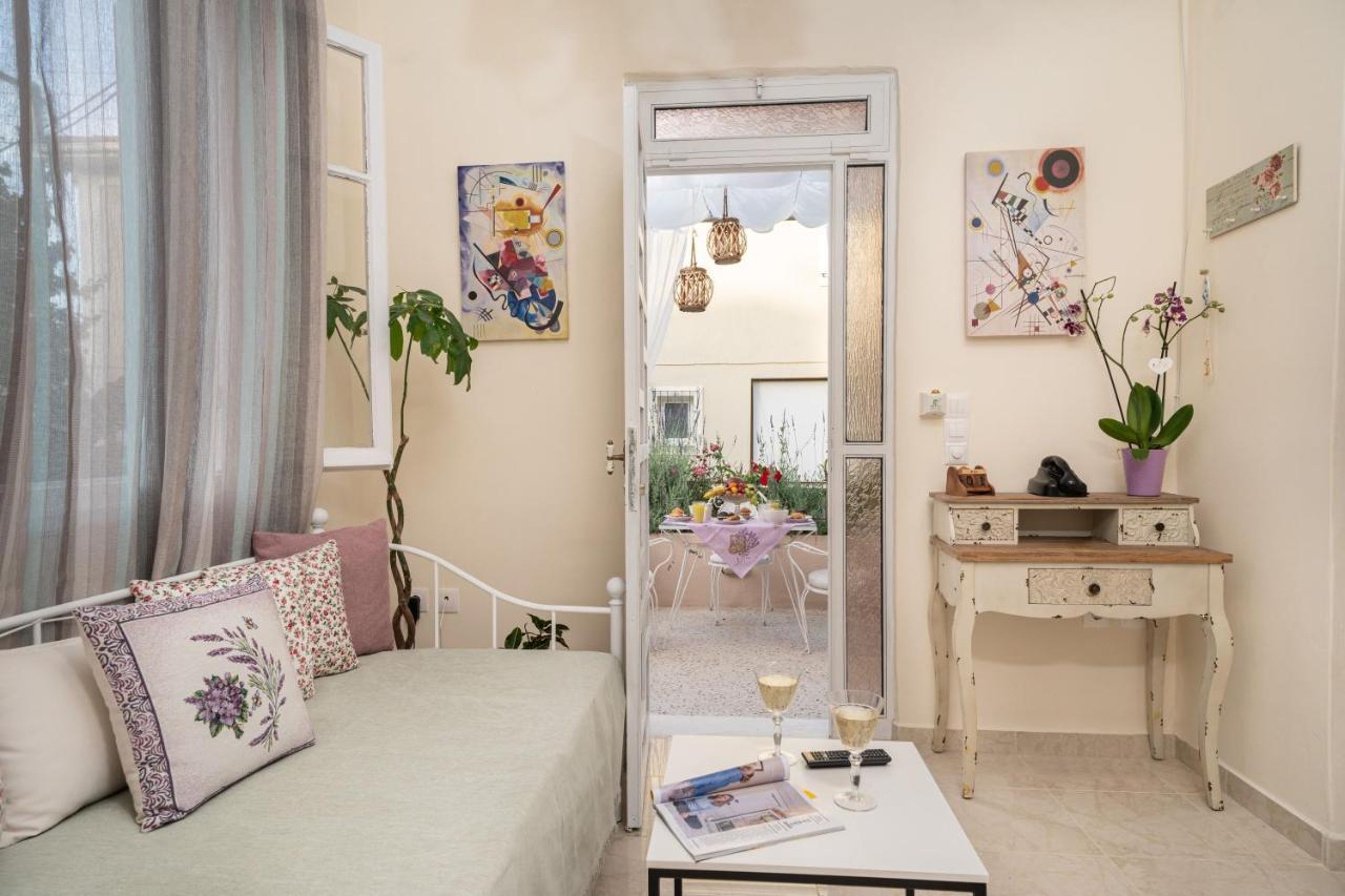 Flowers In The City - Elegant Home In Argostoli Екстериор снимка